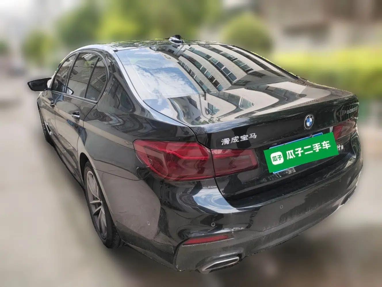 BMW 5 Series 2019 Restyled 525Li M Sport Package — миниатюра 4