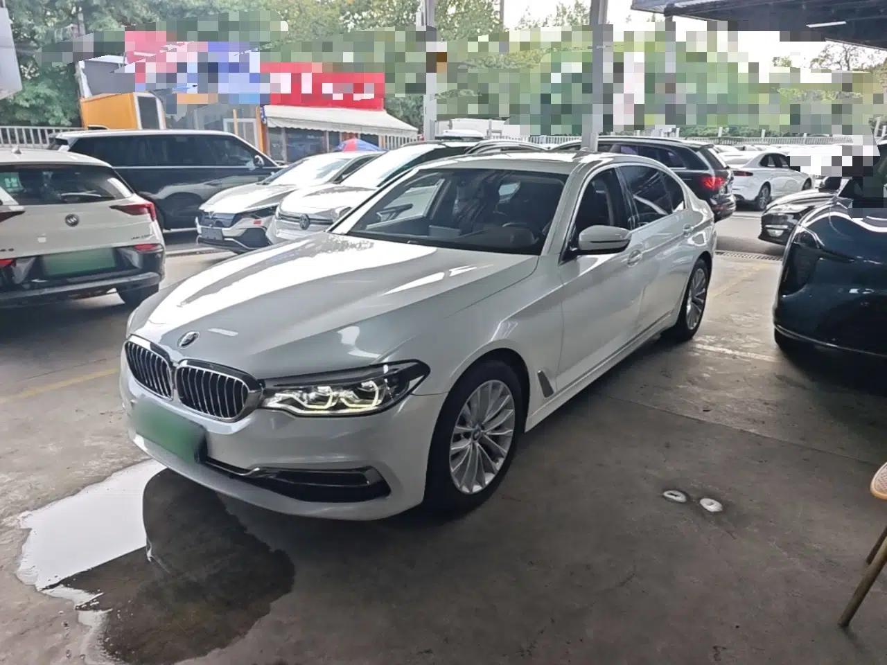 BMW 5 Series 2020 530Li xDrive Luxury Package — миниатюра 1