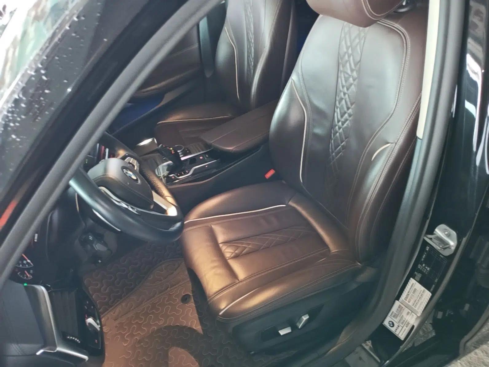 BMW 5 Series 2019 Facelifted 530Li Leading Edition Luxury Package — миниатюра 17