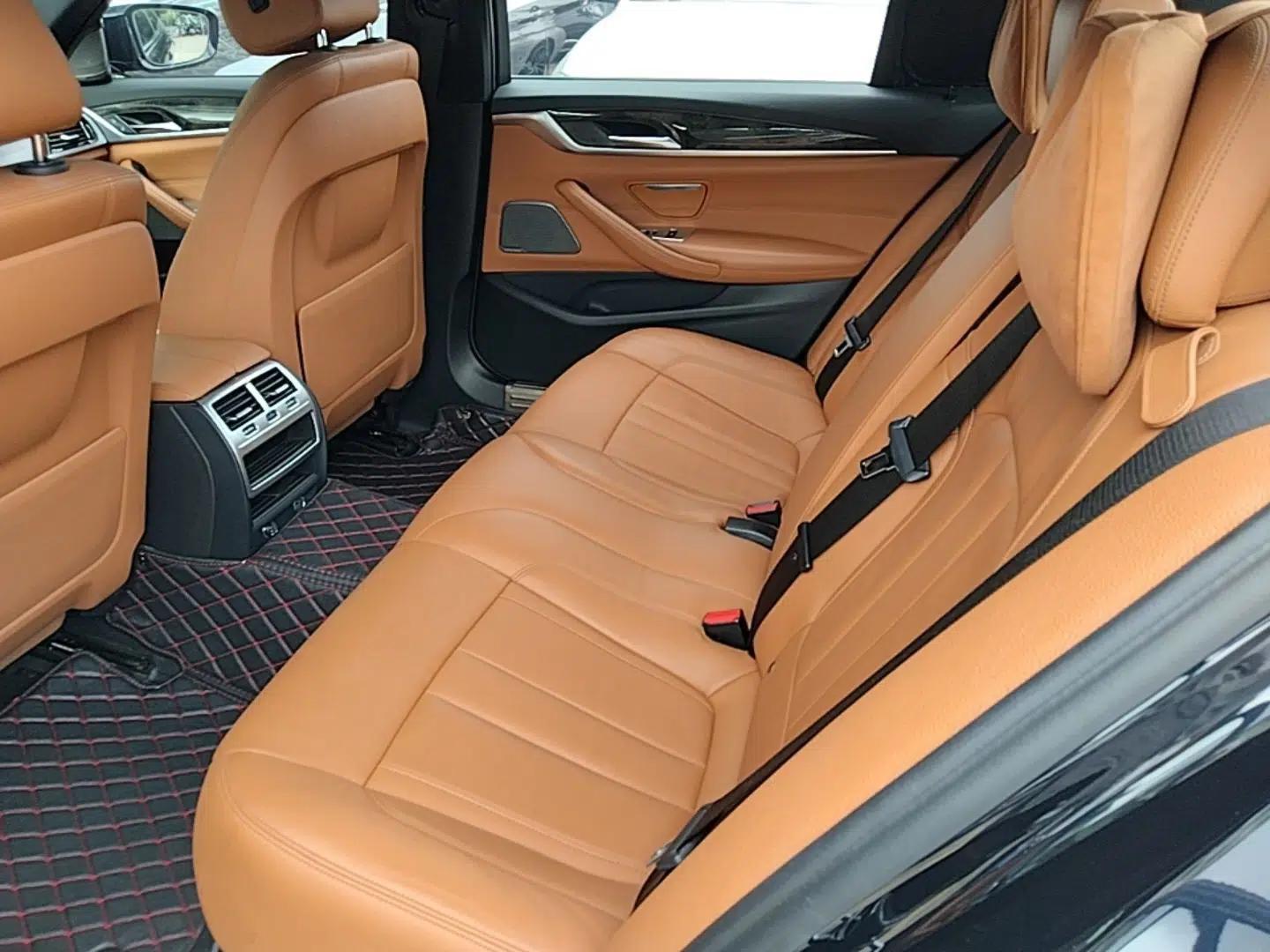 BMW 5 Series 2018 530Li Leading Model M Sport Package — миниатюра 20