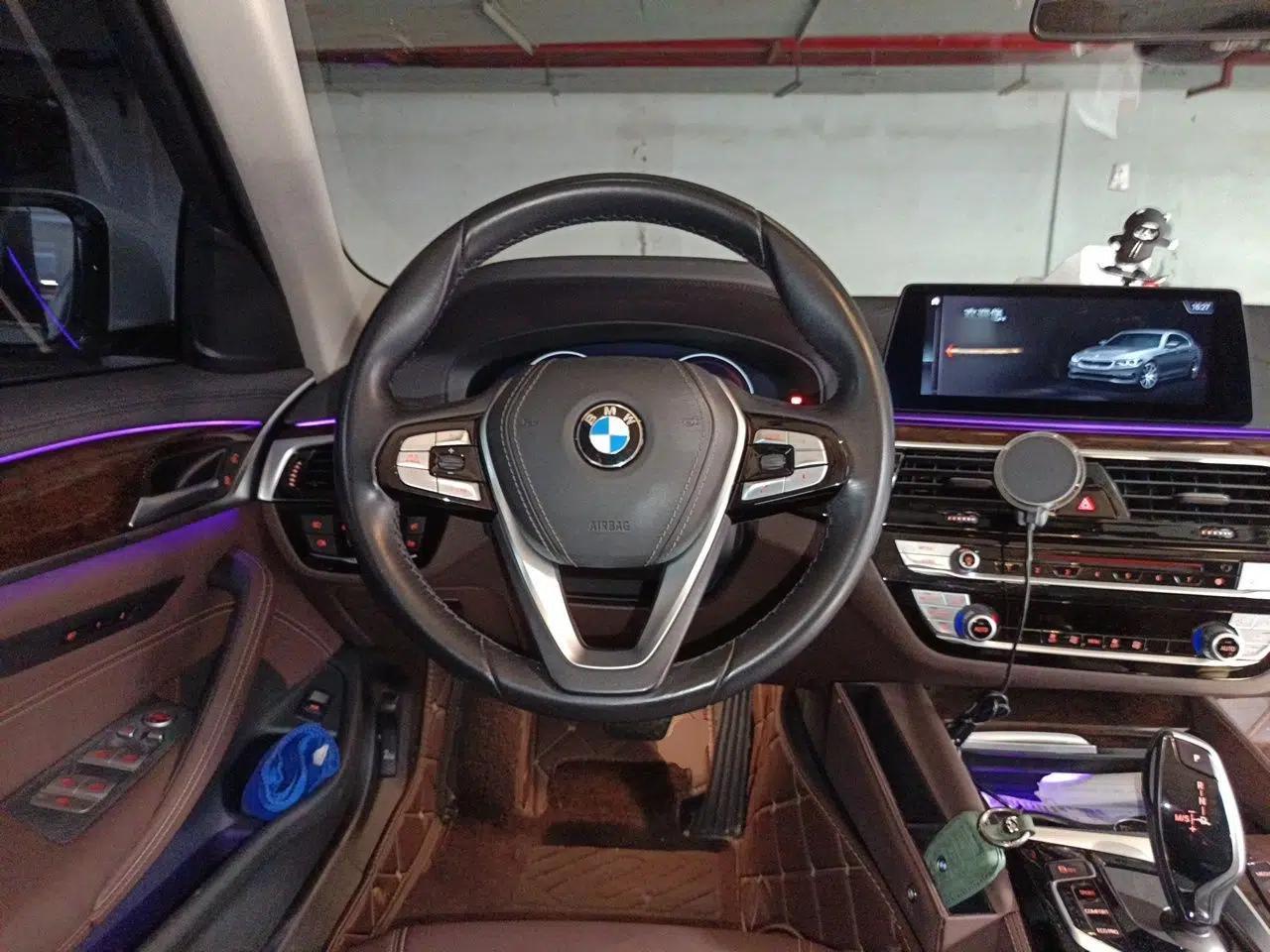 BMW 5 Series 2018 525Li Luxury Package — миниатюра 10