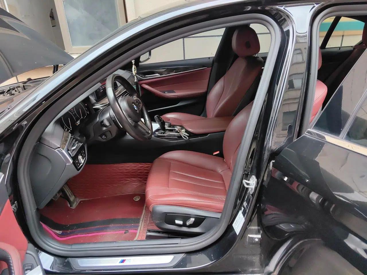 BMW 5 Series 2019 530Li Leading Model M Sport Package — миниатюра 15