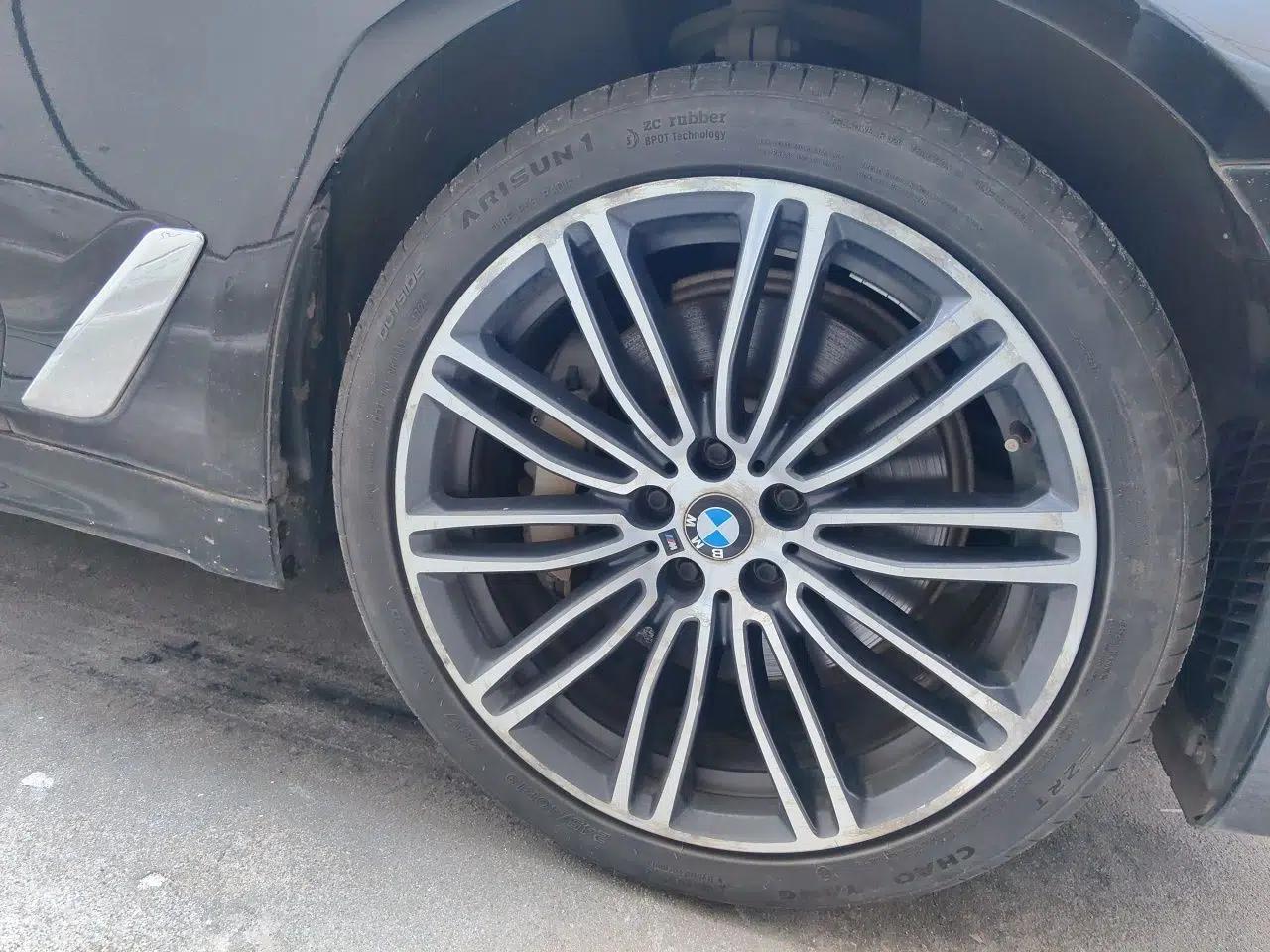 BMW 5 Series 2019 530Li Leading Model M Sport Package — миниатюра 8