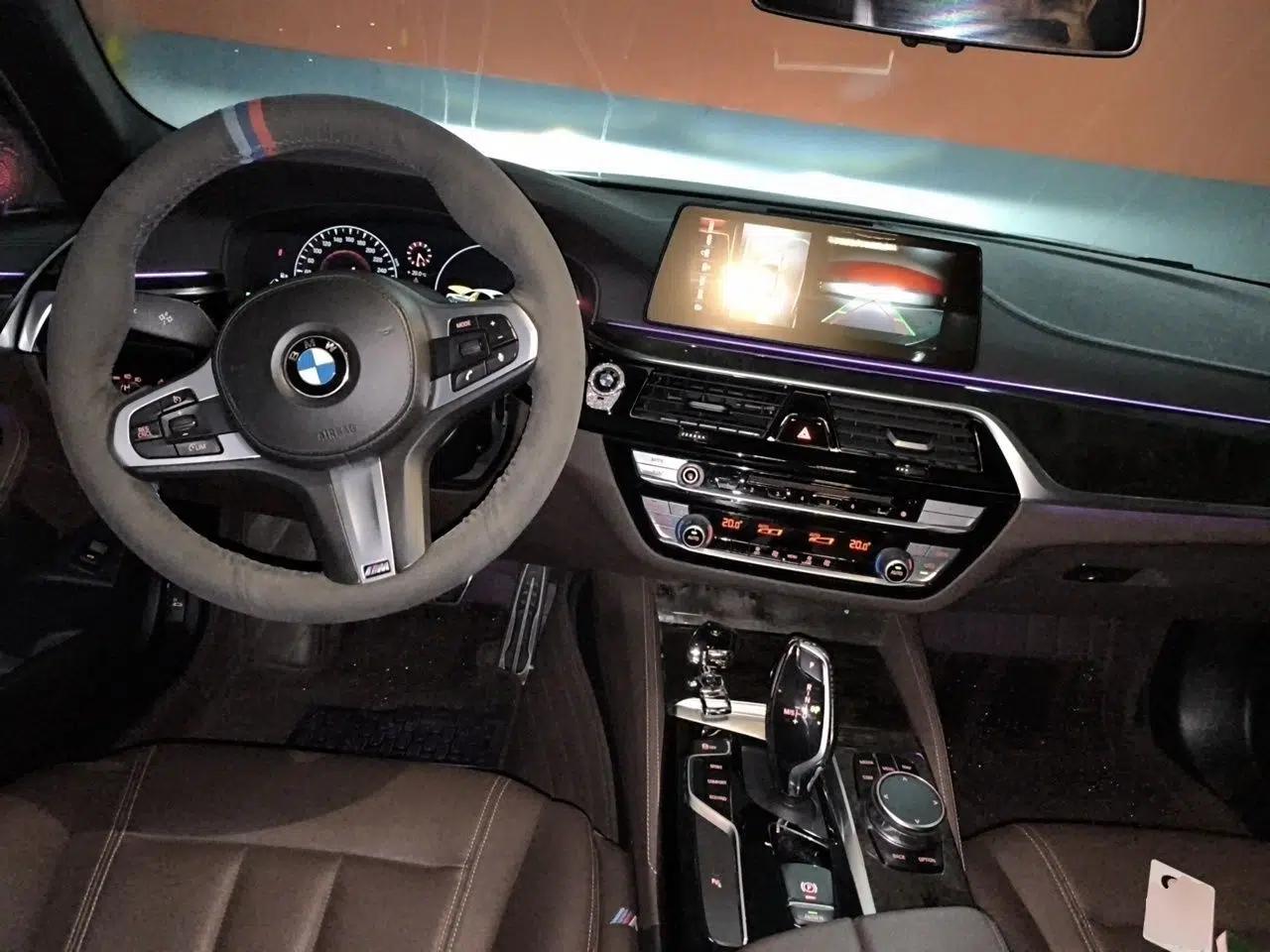BMW 5 Series 2019 525Li M Sport Package — миниатюра 9