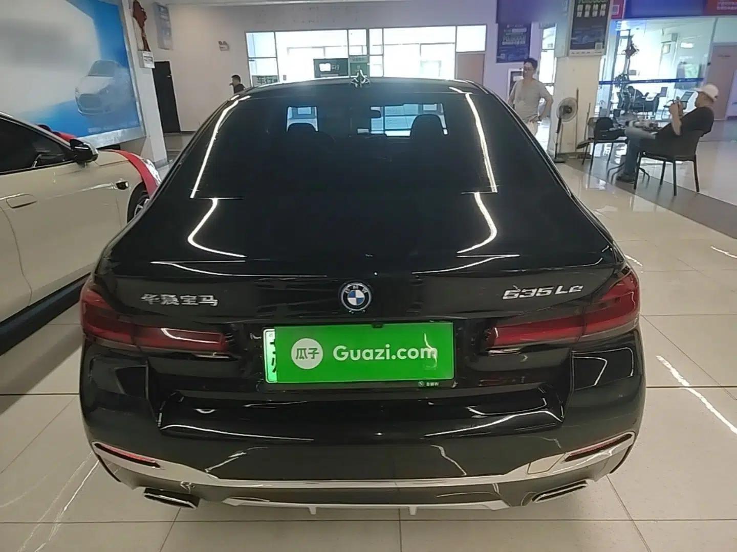 BMW 5 Series New Energy 2022 Restyled 535Le M Sport Package — миниатюра 5