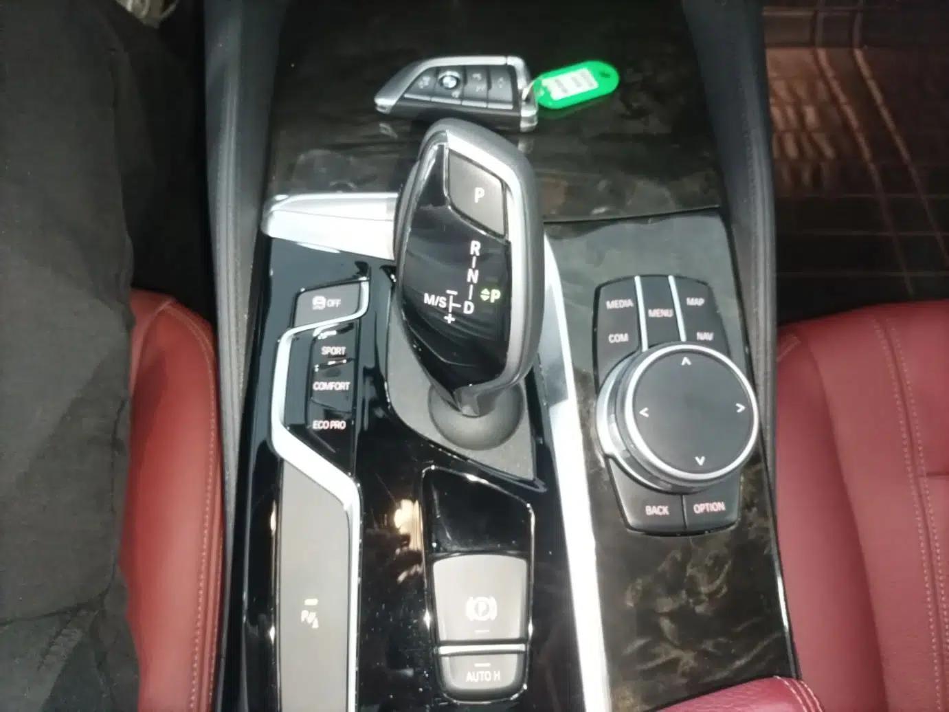 BMW 5 Series 2020 530Li Leading Model M Sport Package — миниатюра 16