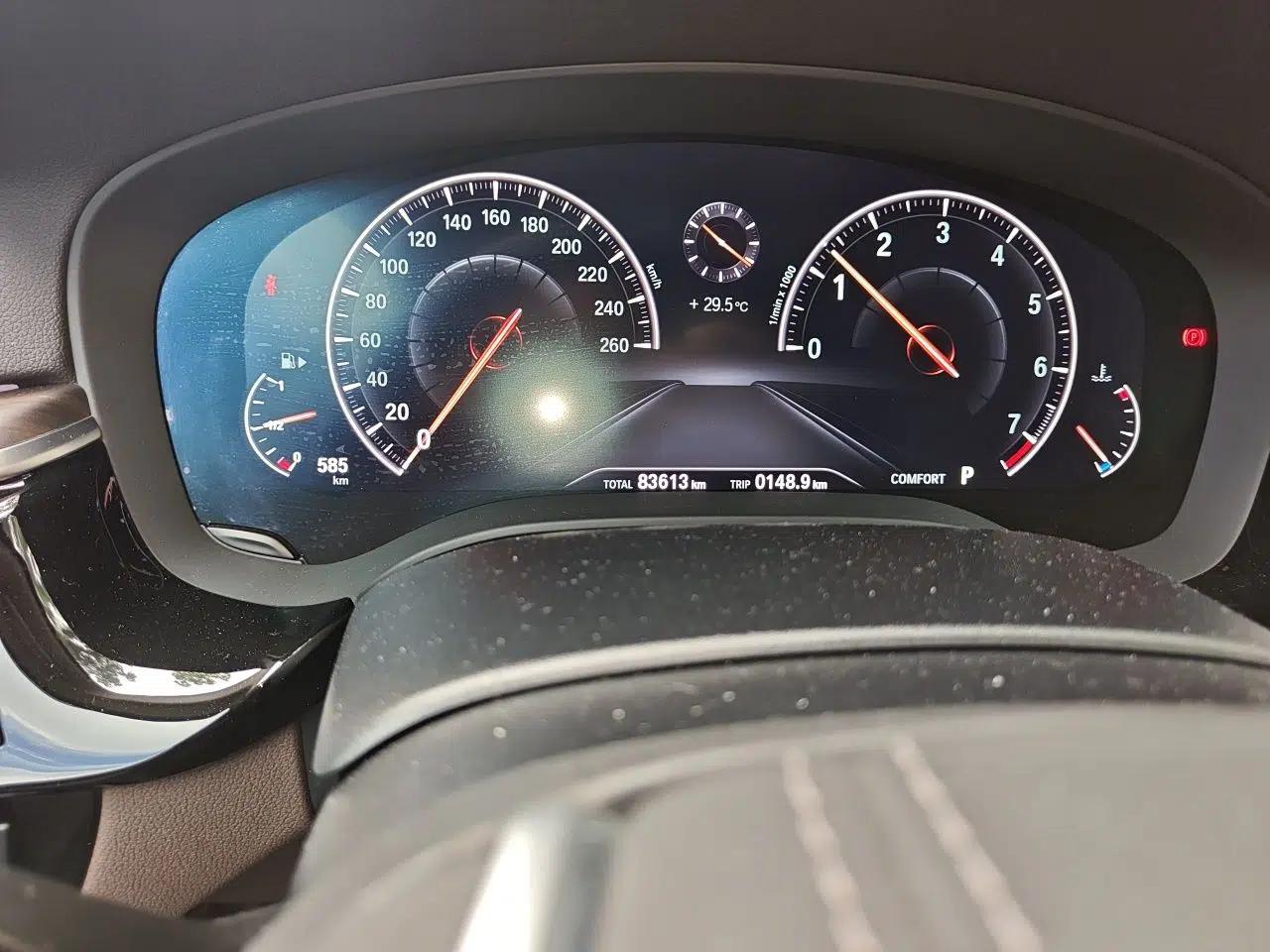 BMW 5 Series 2019 Facelifted 530Li Leading Edition Luxury Package — миниатюра 12