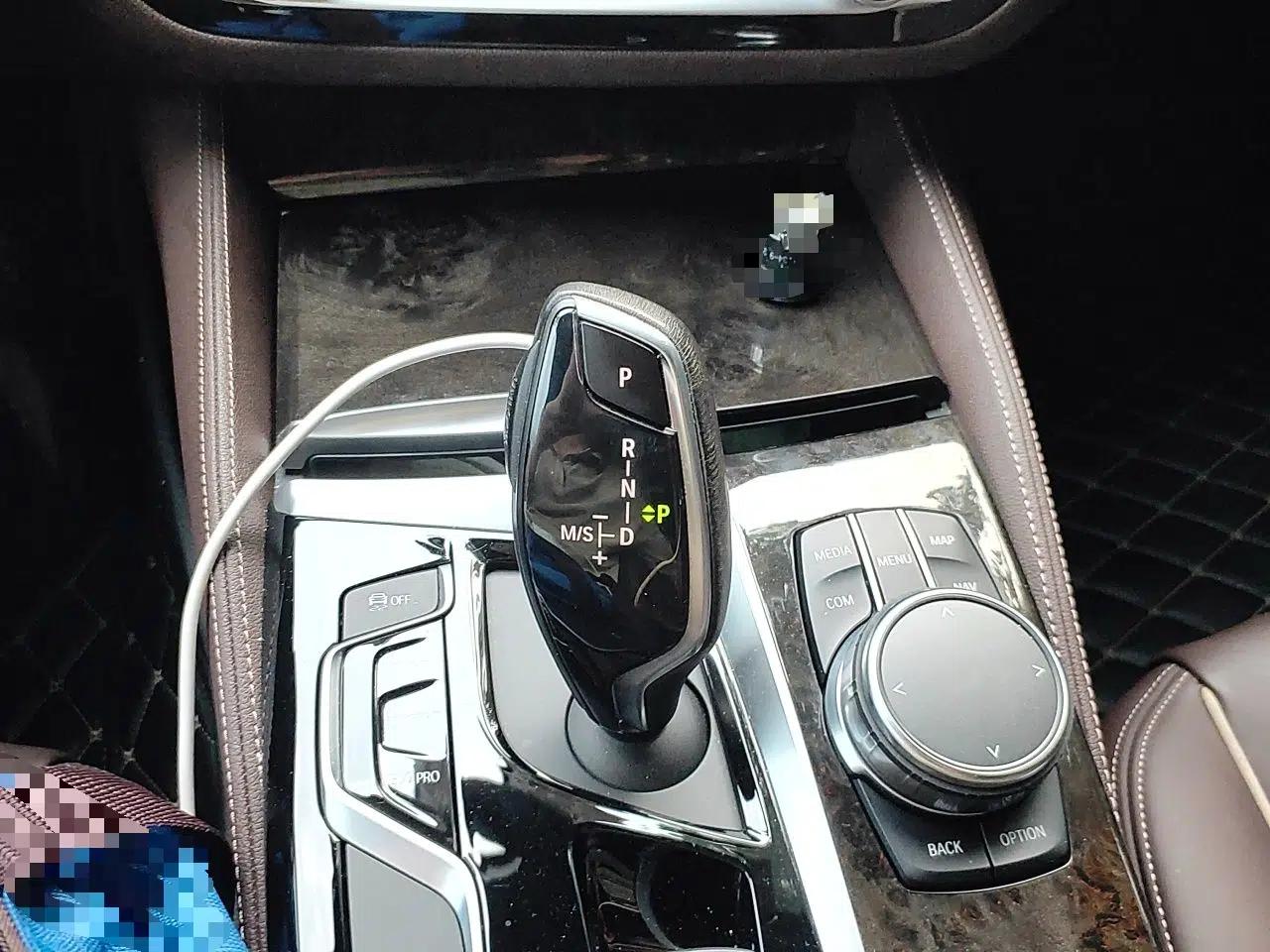 BMW 5 Series 2018 530Li Leading Model M Sport Package — миниатюра 14
