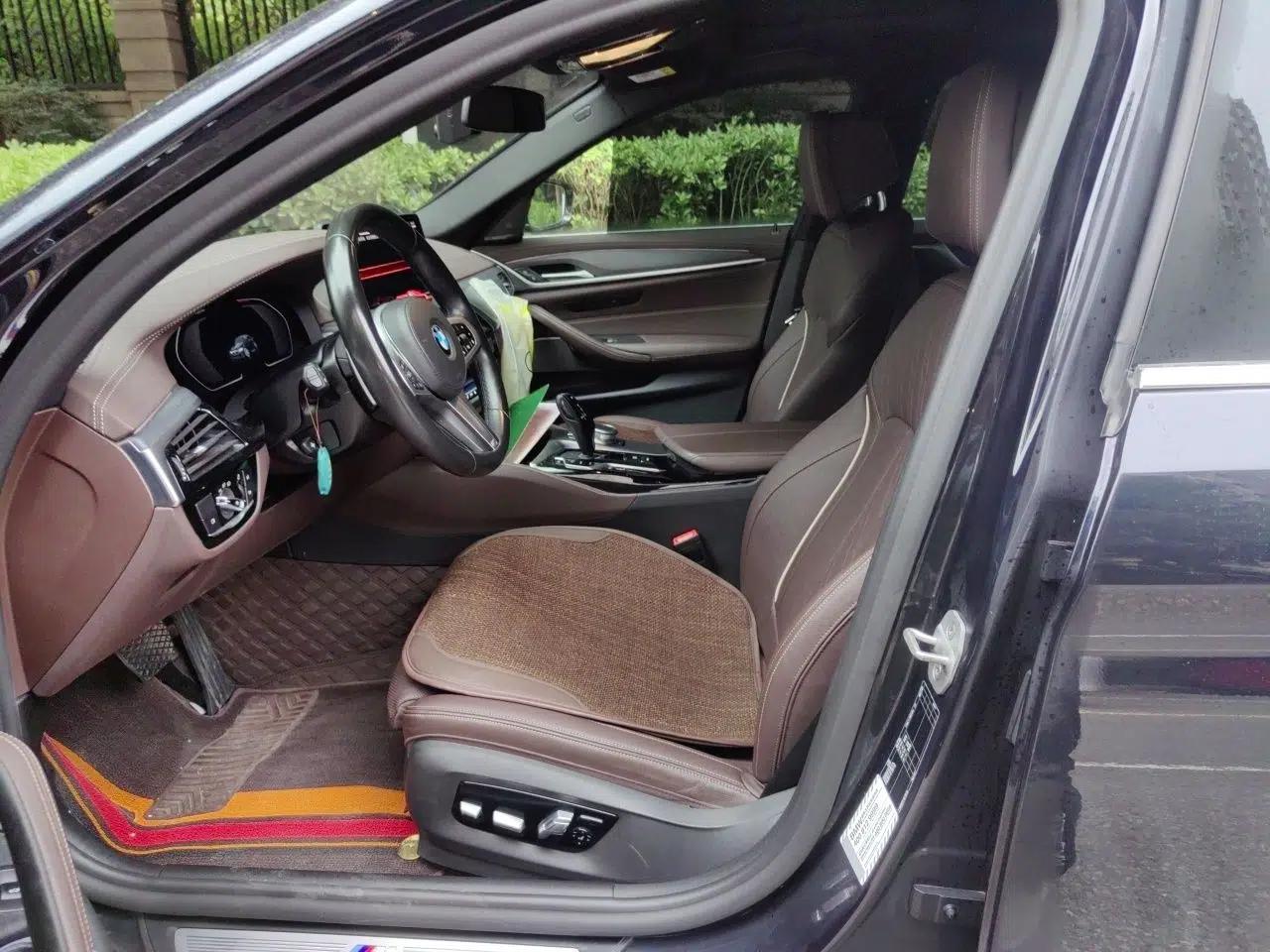 BMW 5 Series 2021 530Li Luxury Edition M Sport Package — миниатюра 15