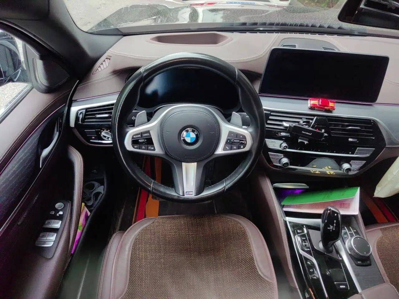 BMW 5 Series 2021 530Li Luxury Edition M Sport Package — миниатюра 10