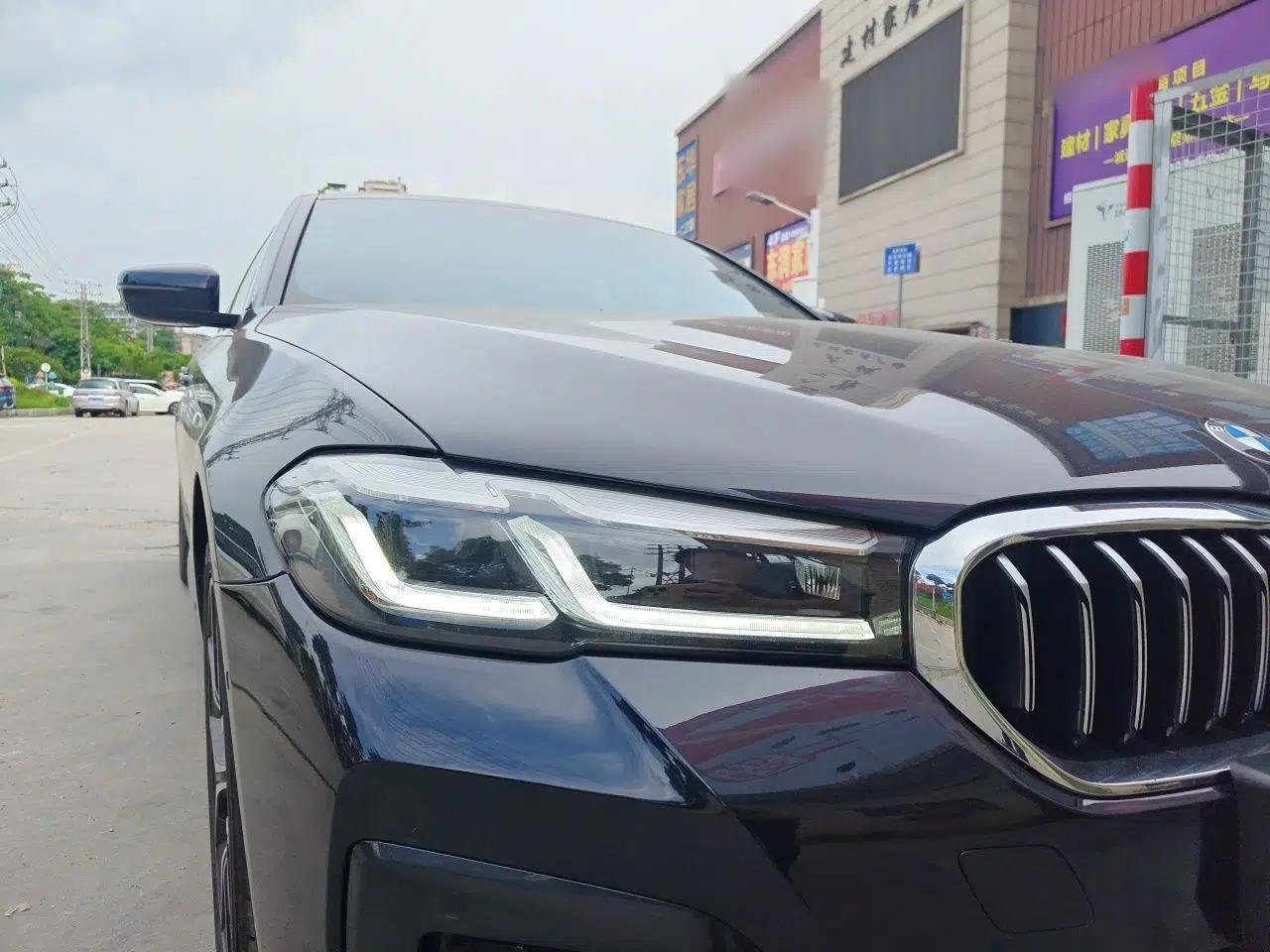 BMW 5 Series 2022 Second Facelift 530Li Luxury Version M Sport Package — миниатюра 7