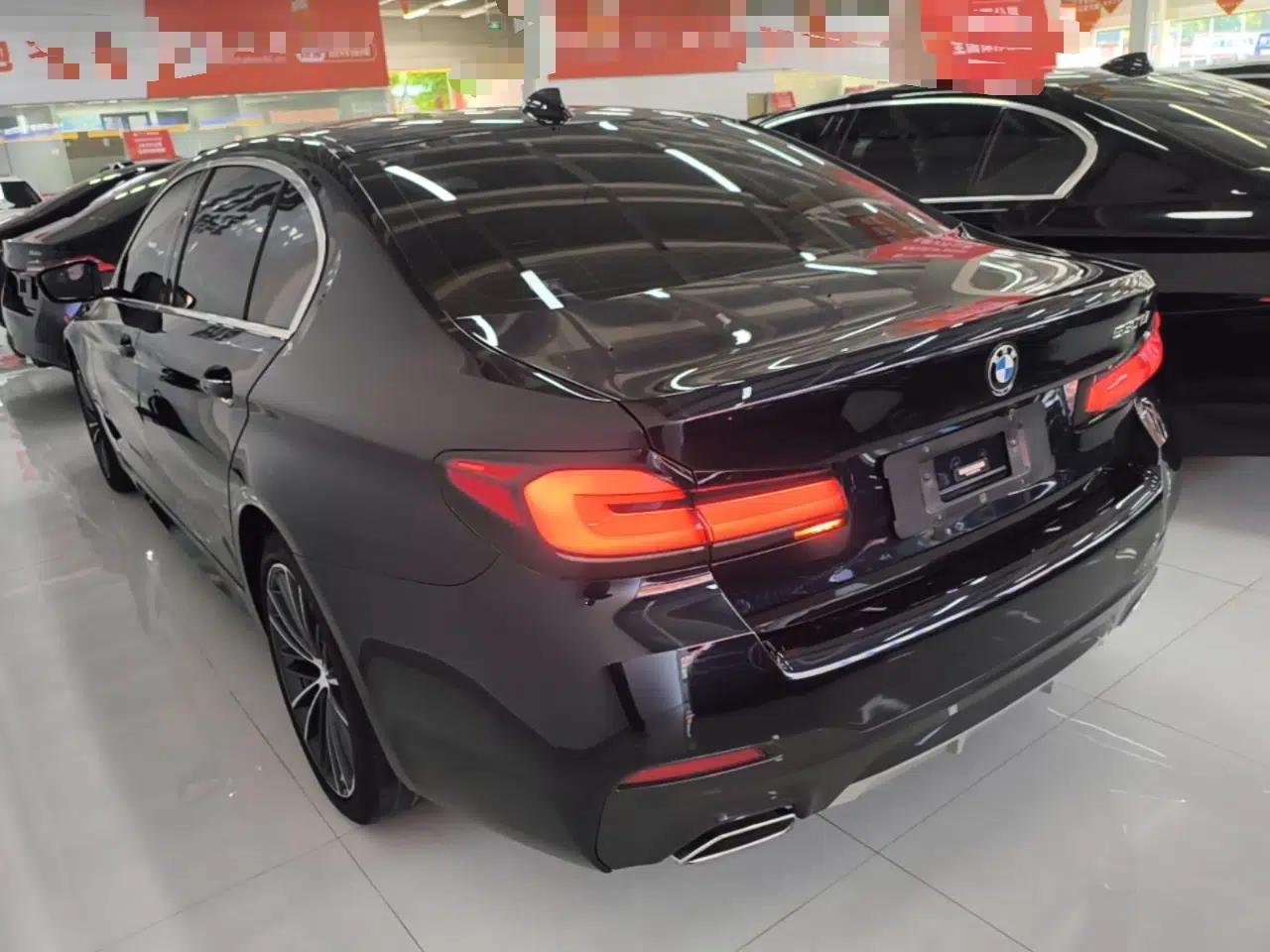 BMW 5 Series 2022 Restyled 530Li Leading Edition M Sport Package — миниатюра 4