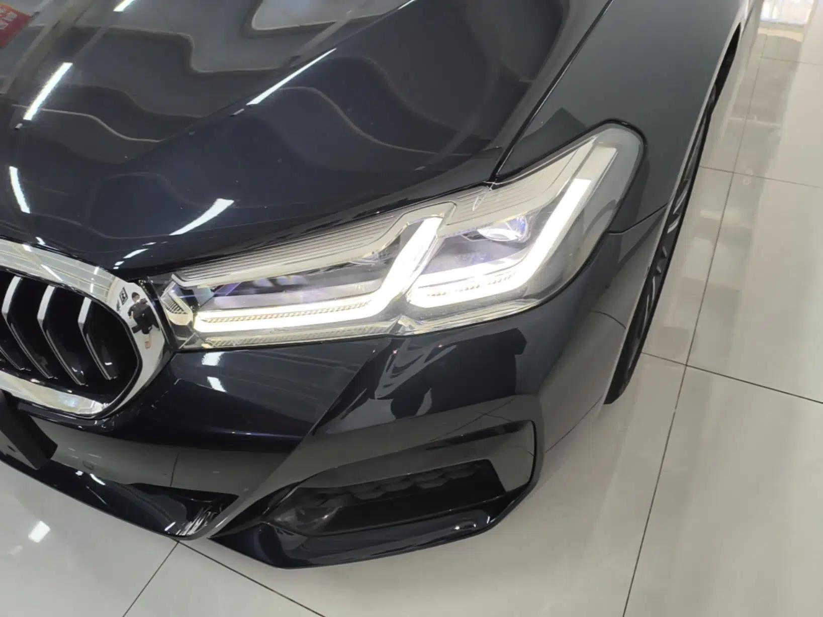 BMW 5 Series 2022 Restyled 530Li Leading Edition M Sport Package — миниатюра 8