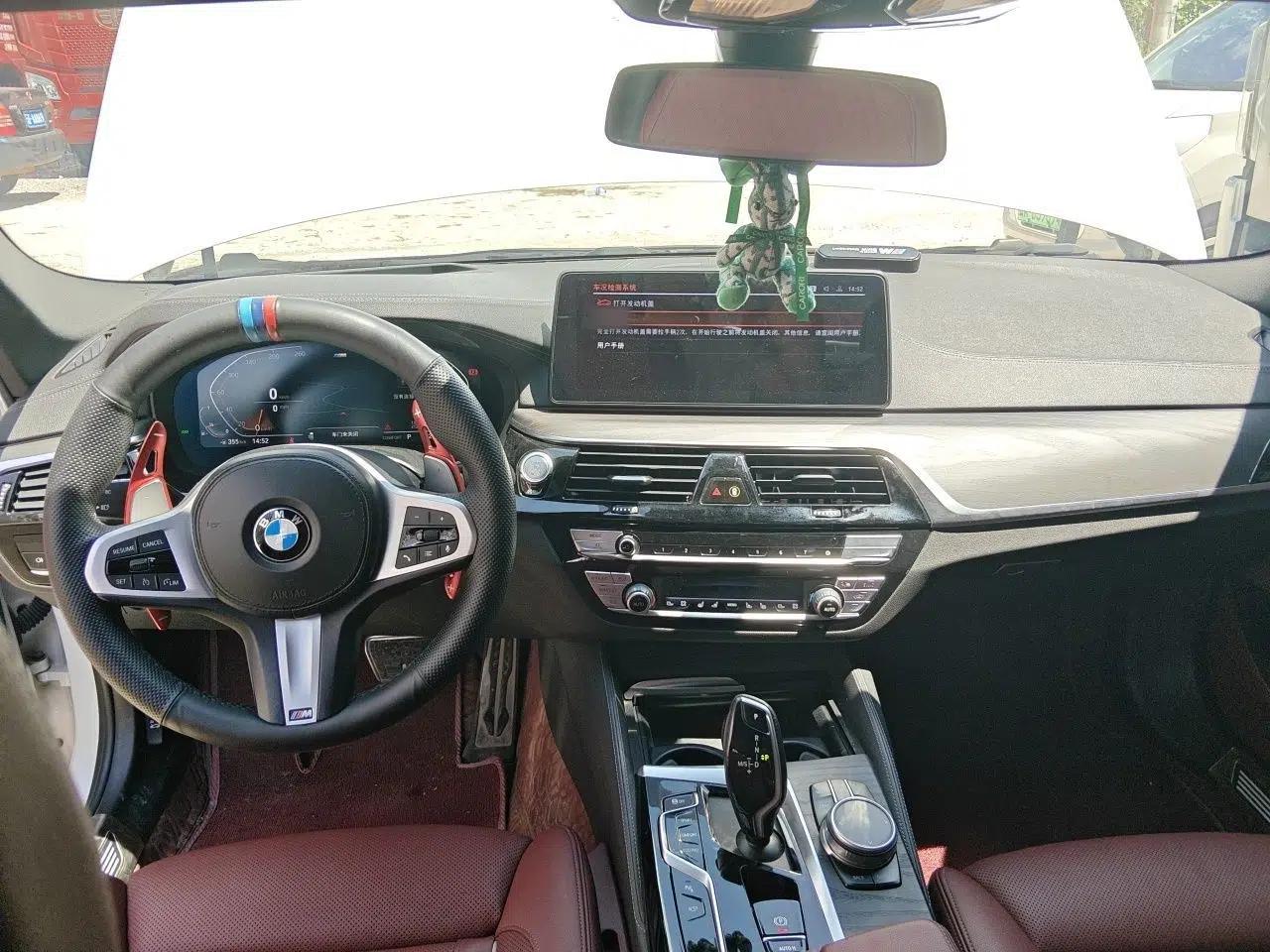 BMW 5 Series 2021 Restyled 530Li Luxury Edition M Sport Package — миниатюра 9