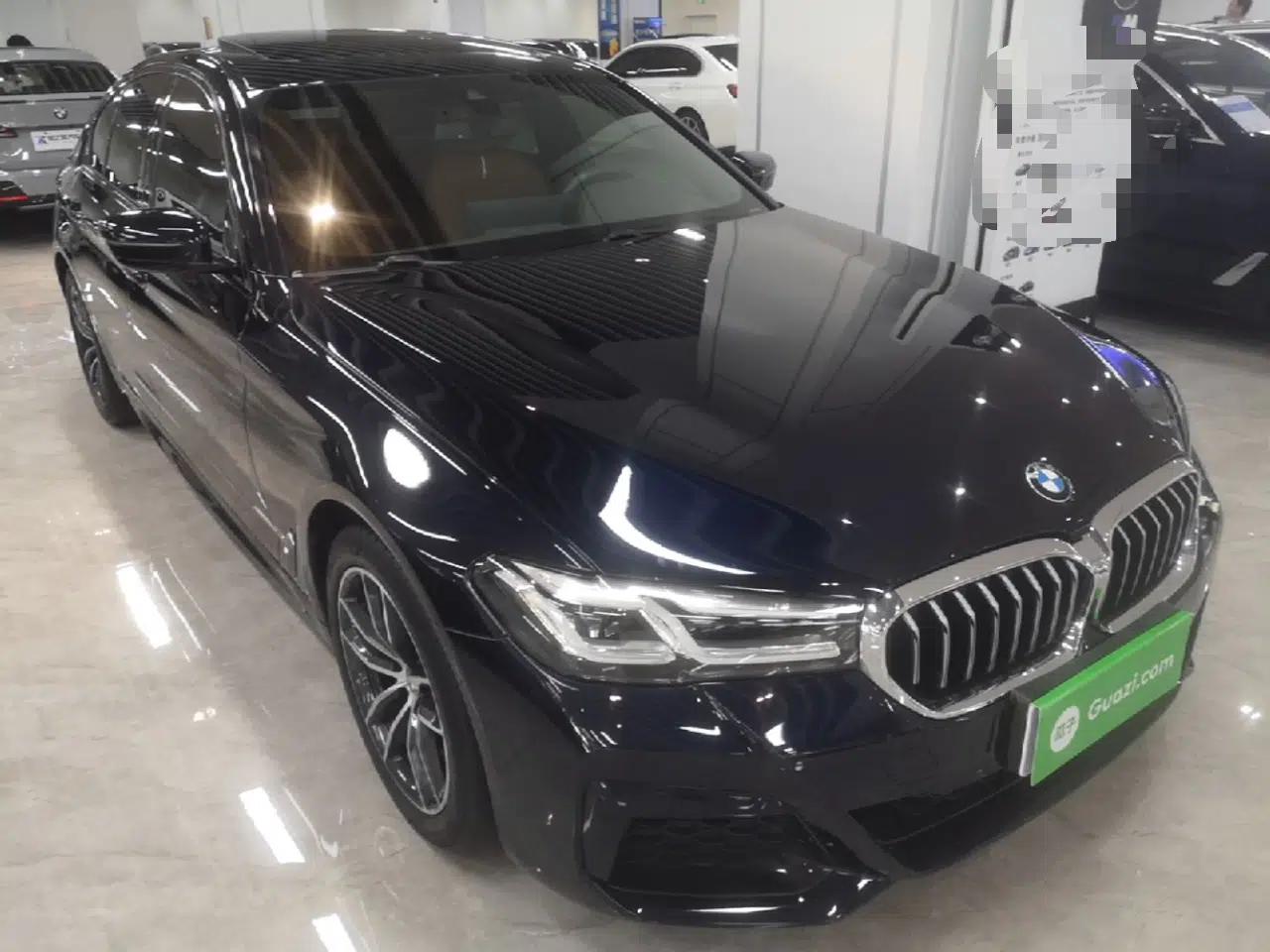 BMW 5 Series 2022 Restyled 525i M Sport Package — миниатюра 3