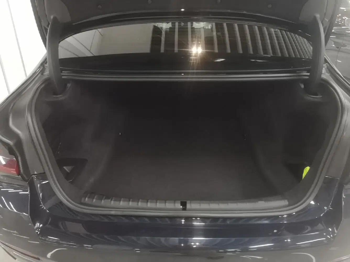 BMW 5 Series 2022 Restyled 525i M Sport Package — миниатюра 22