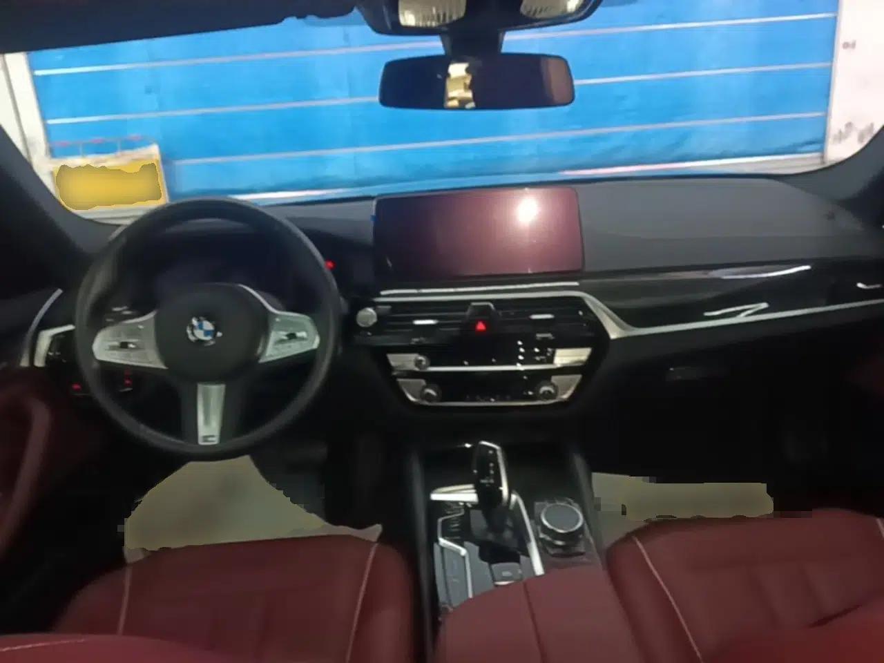 BMW 5 Series 2022 Second Facelift 525Li M Sport Package — миниатюра 12