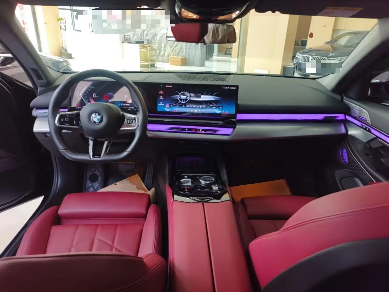 BMW 5 Series 2024 525i M Sport Package — миниатюра 12