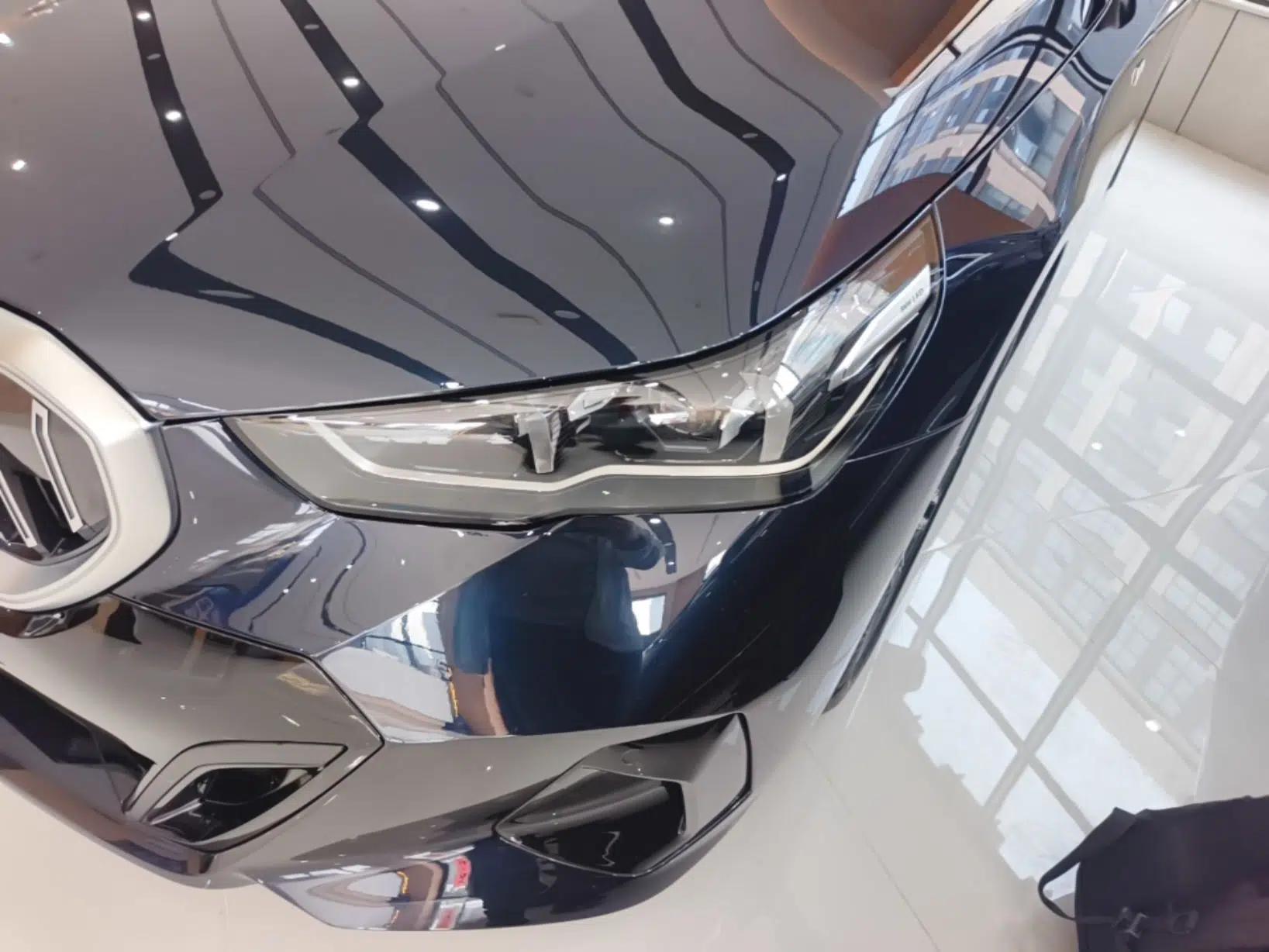 BMW 5 Series 2024 525i M Sport Package — миниатюра 8