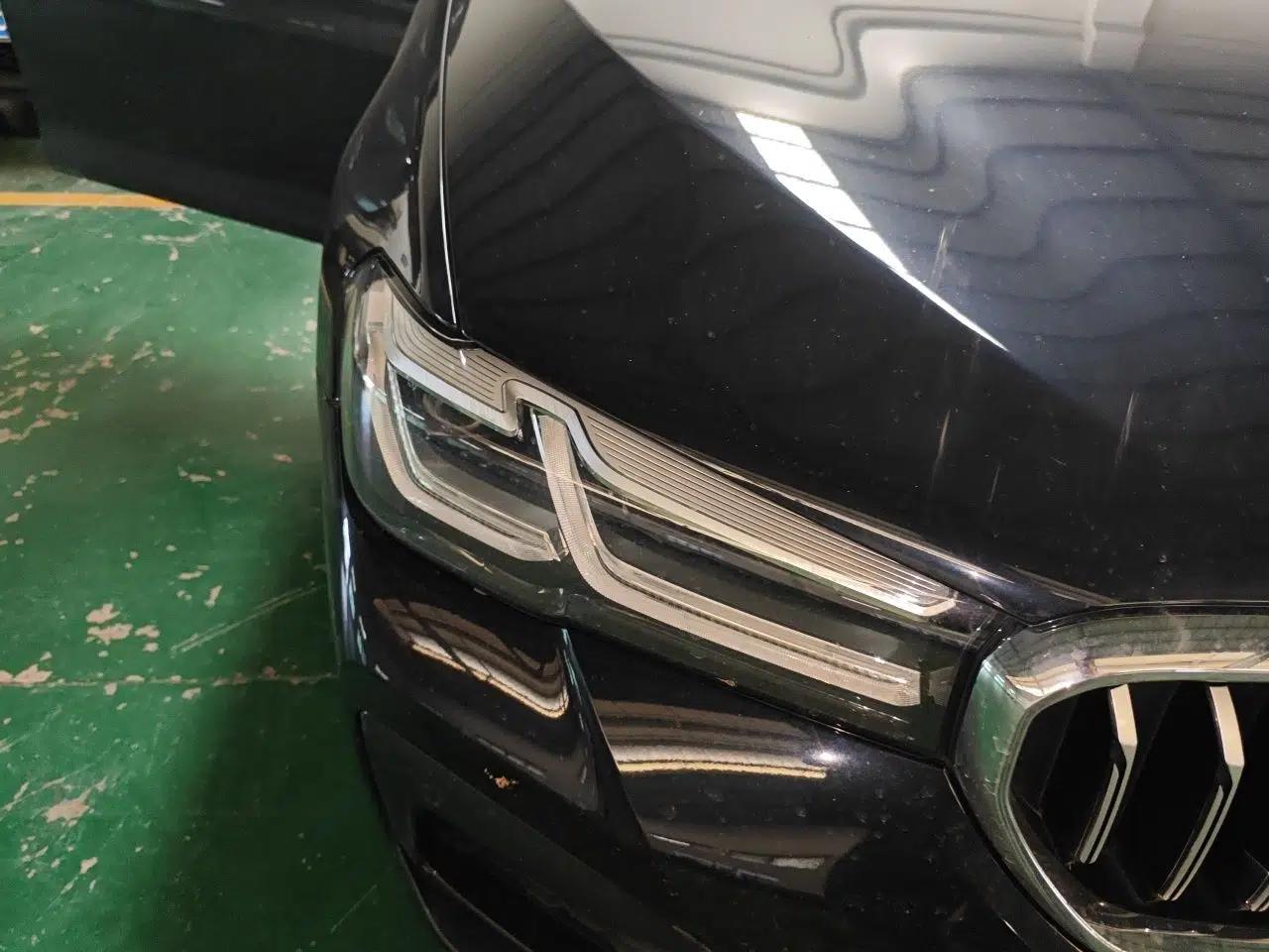 BMW 5 Series 2022 Second Facelift 530Li Luxury Version M Sport Package — миниатюра 7
