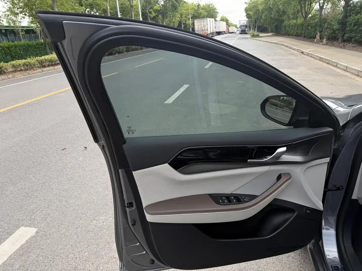 Qin PLUS 2024 Glory Edition EV 510KM Excellence — миниатюра 5