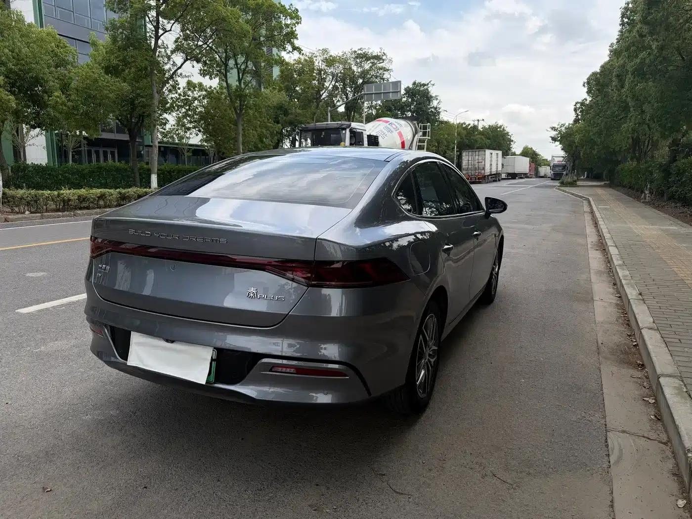 Qin PLUS 2024 Glory Edition EV 510KM Excellence — миниатюра 6