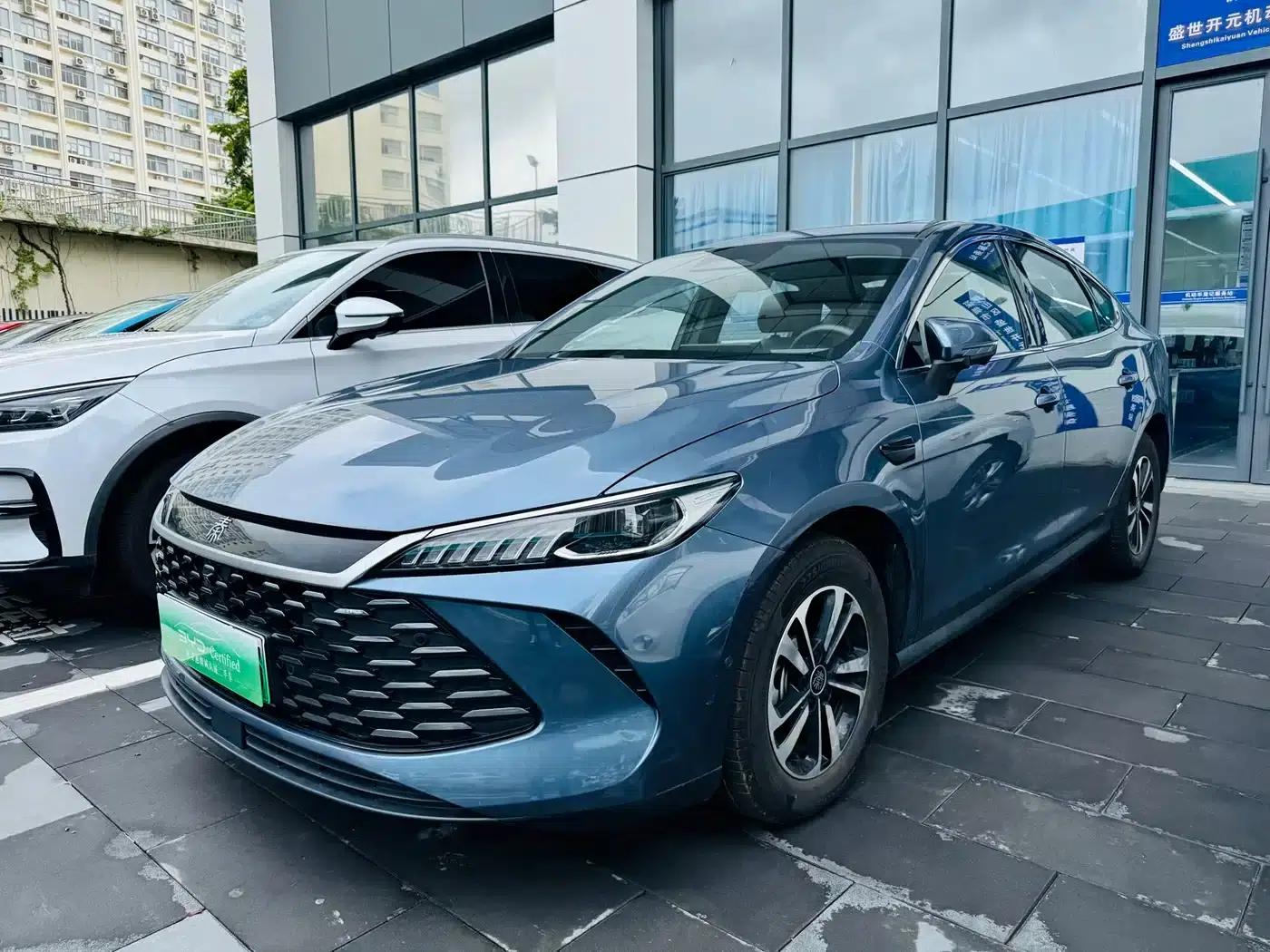 Qin PLUS 2025 DM-i Intelligent Driving Edition 120KM Superior Model — миниатюра 1