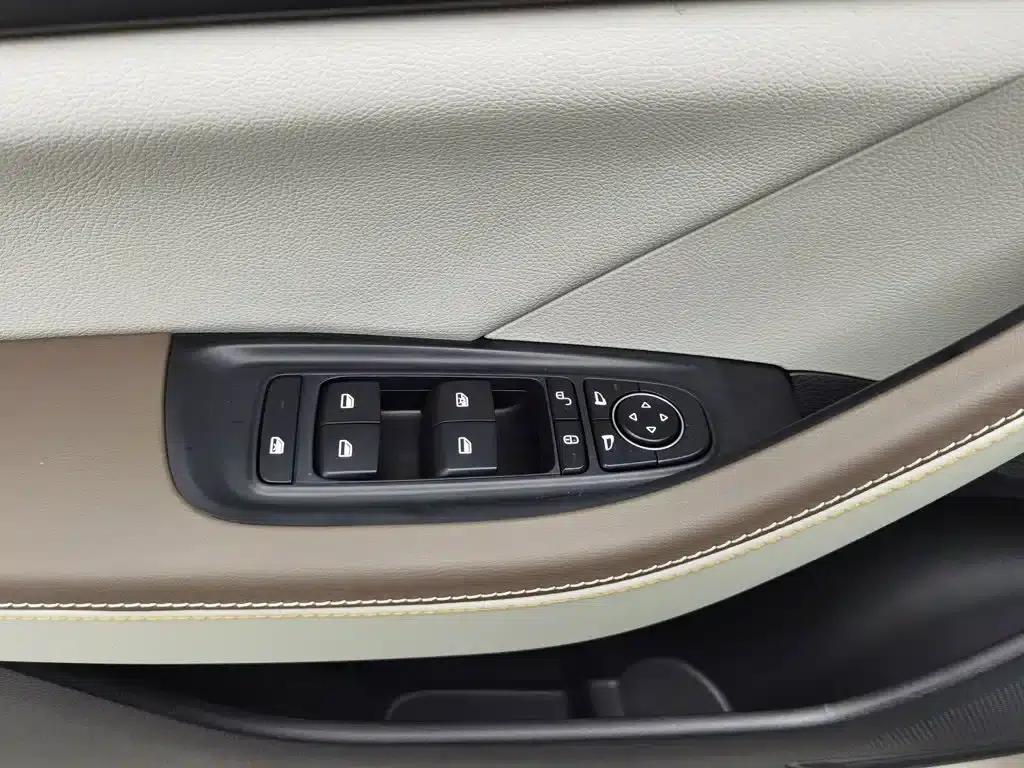 Qin PLUS 2023 Champion Edition DM-i 55KM Leading Model — миниатюра 9