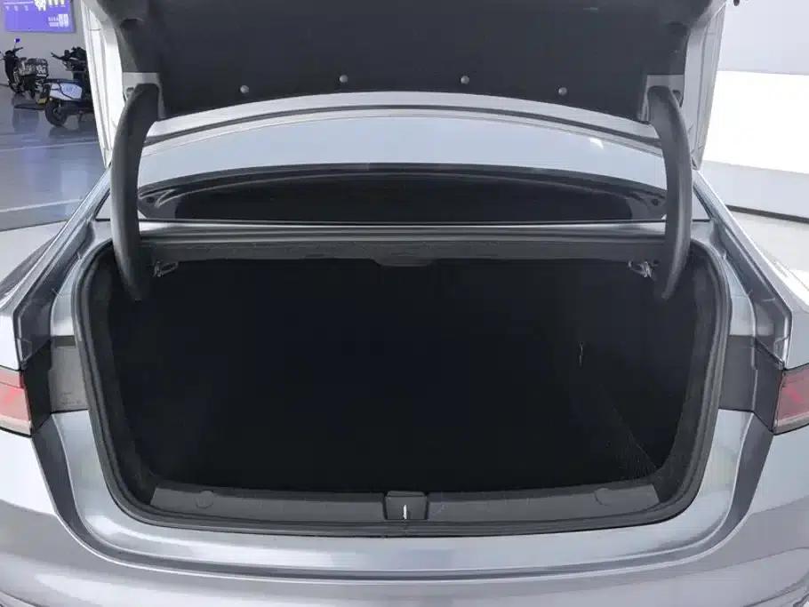 Qin PLUS 2021 DM-i 55KM Flagship Edition — миниатюра 4