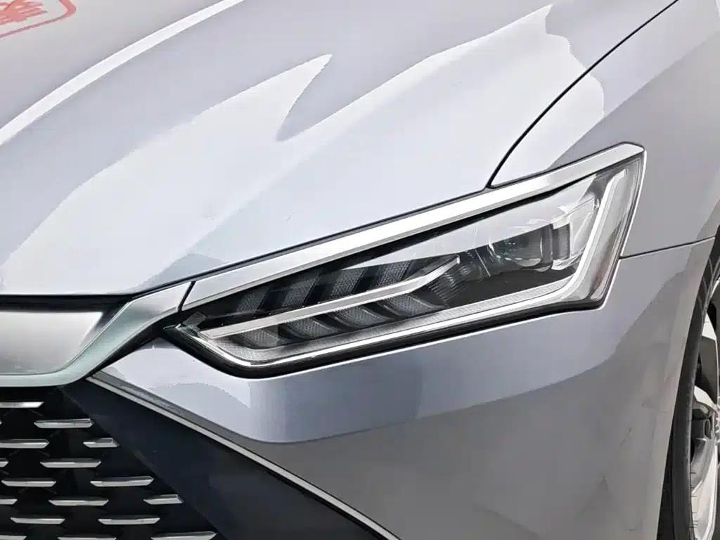 Qin PLUS 2023 Champion Edition DM-i 55KM Leading Model — миниатюра 7