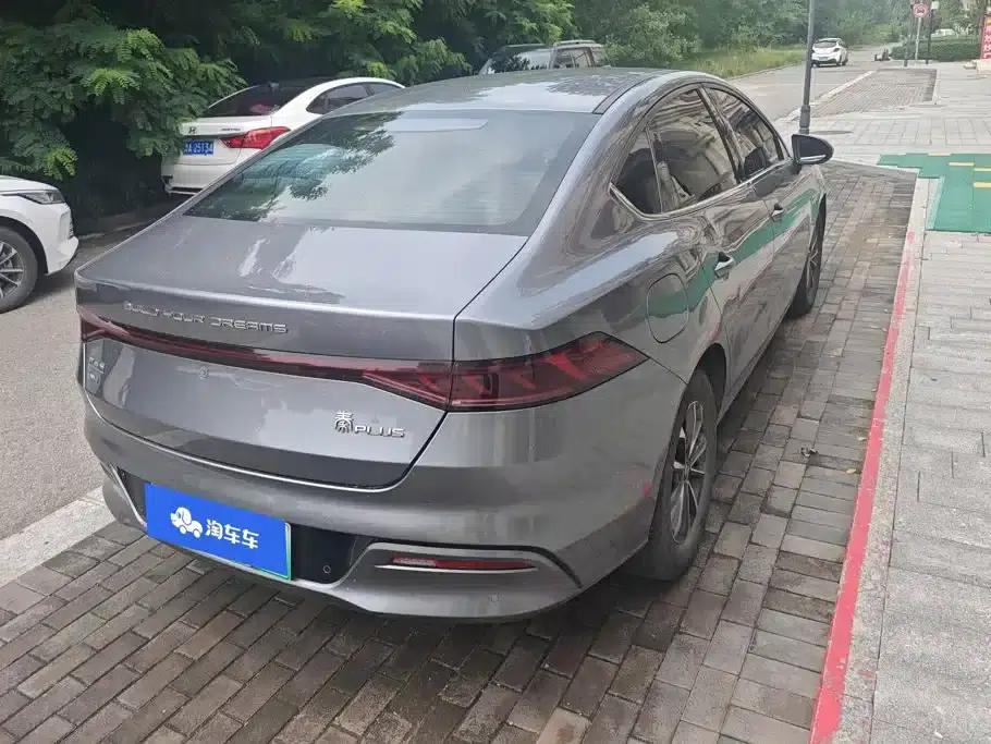 Qin PLUS 2023 Champion Edition DM-i 55KM Leading Model — миниатюра 3