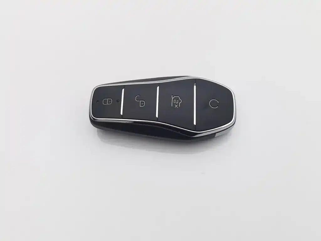 Qin PLUS 2023 Champion Edition DM-i 55KM Leading Model — миниатюра 19