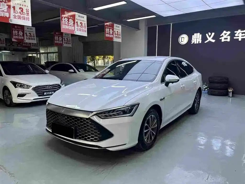 Qin PLUS 2024 Glory Edition DM-i 55KM Leading Model — миниатюра 1