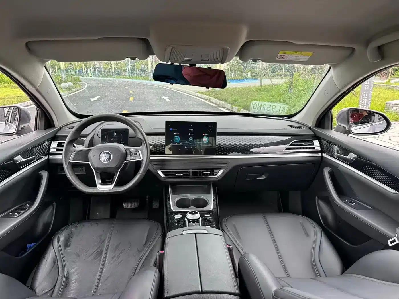 Qin PLUS 2021 EV 400KM Leading Edition — миниатюра 13