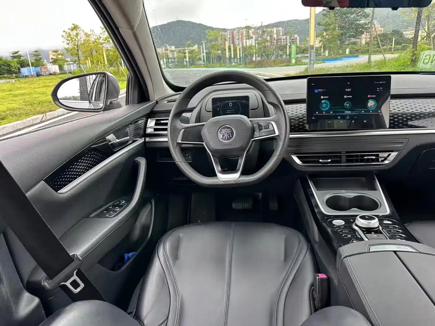 Qin PLUS 2021 EV 400KM Leading Edition — миниатюра 16