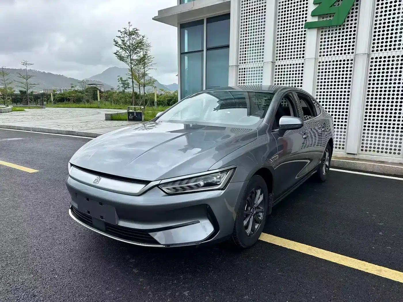 Qin PLUS 2021 EV 400KM Leading Edition — миниатюра 20