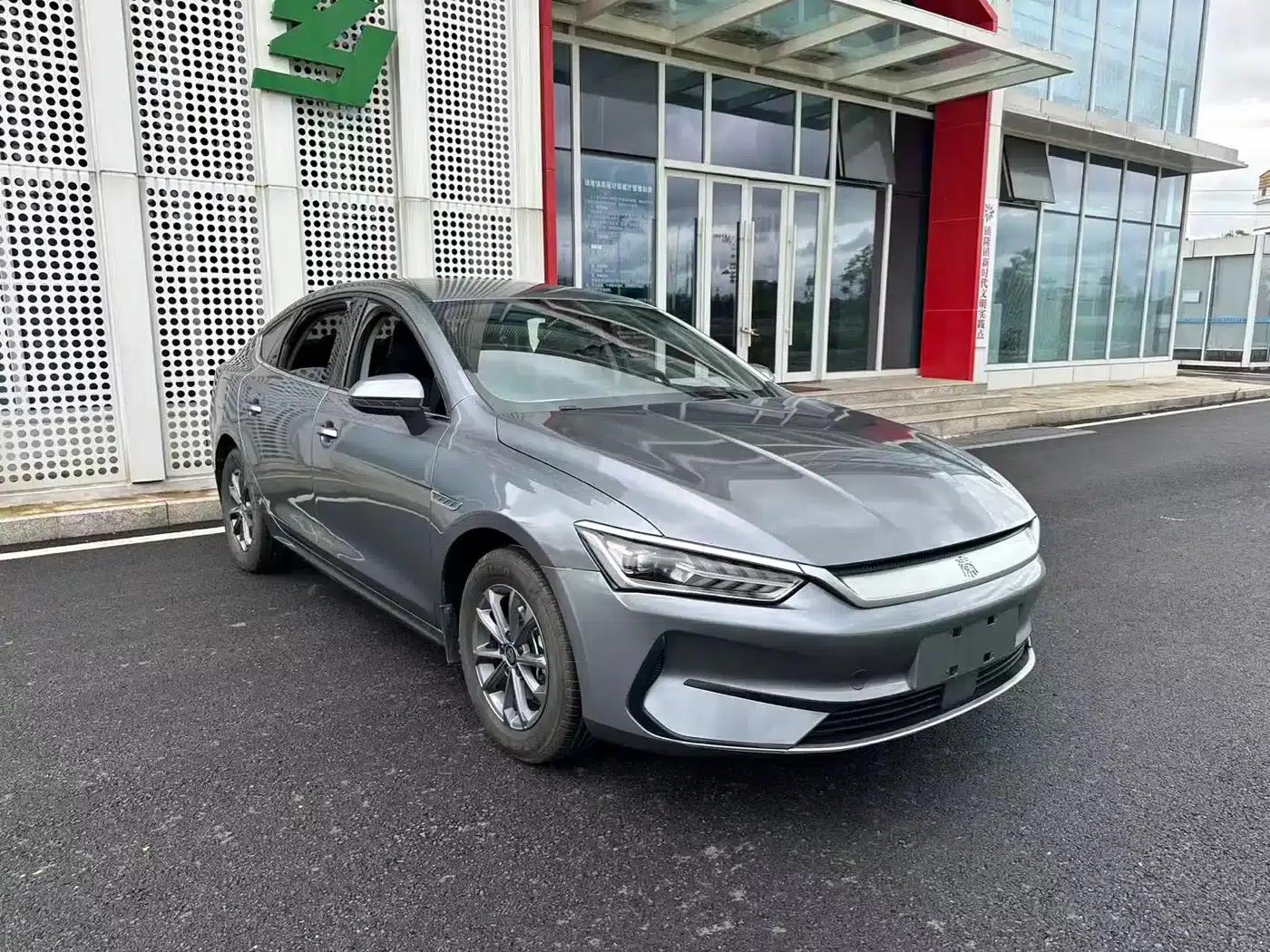 Qin PLUS 2021 EV 400KM Leading Edition — миниатюра 22