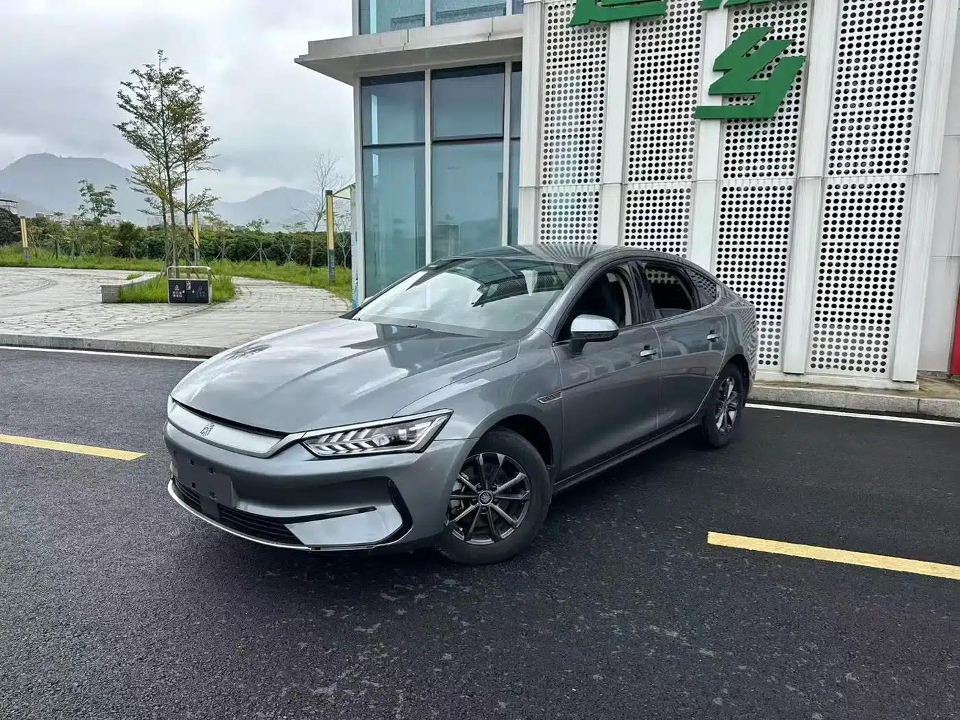 Qin PLUS 2021 EV 400KM Leading Edition — миниатюра 4