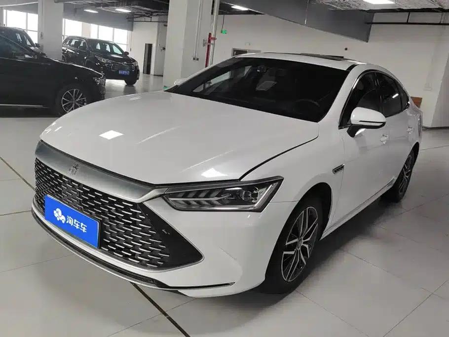 Qin PLUS 2021 DM-i 55KM Flagship Edition — миниатюра 1