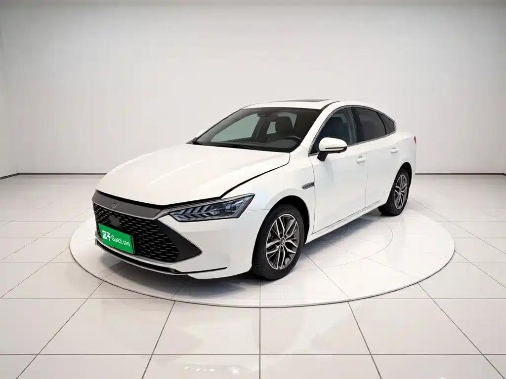 Qin PLUS 2021 DM-i 120KM Flagship Edition — миниатюра 1