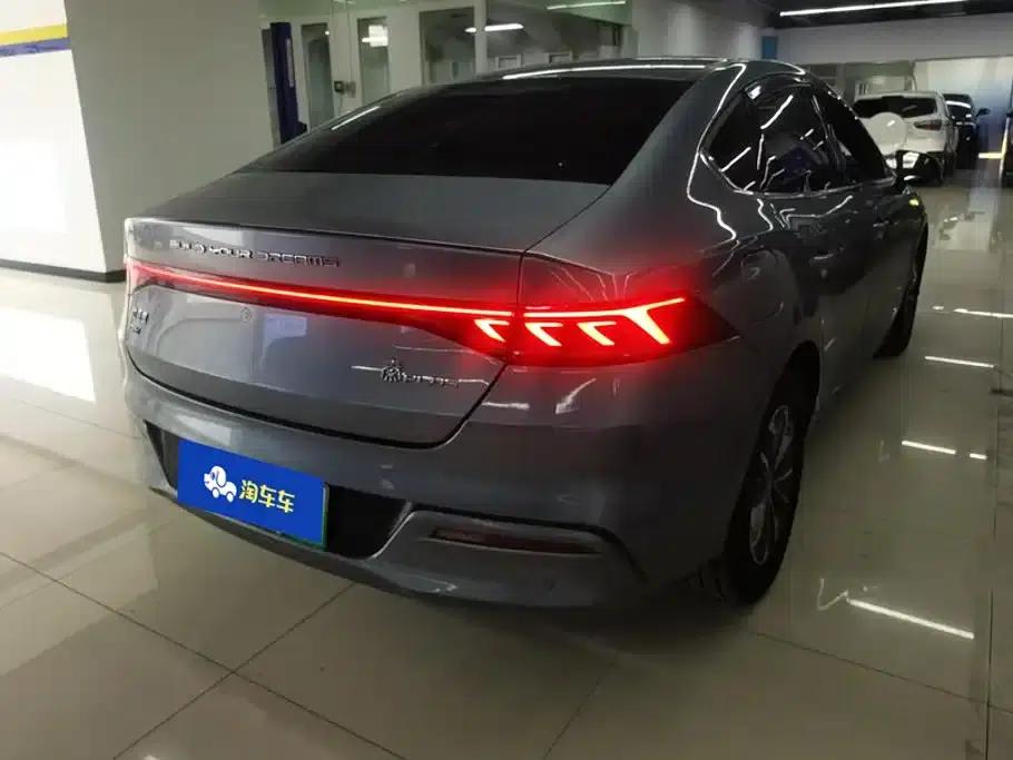 Qin PLUS 2024 Glory Edition DM-i 55KM Leading Model — миниатюра 3