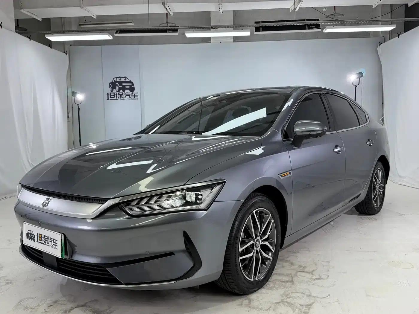Qin PLUS 2021 EV 500KM Premium Edition — миниатюра 1