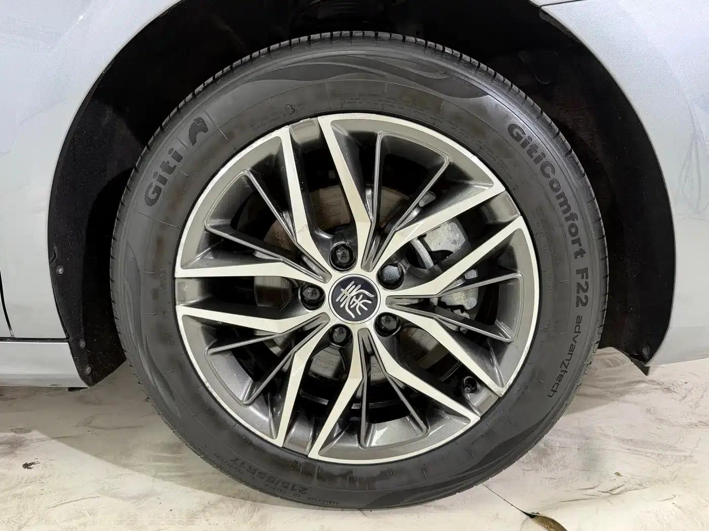 Qin PLUS 2021 EV 500KM Premium Edition — миниатюра 4