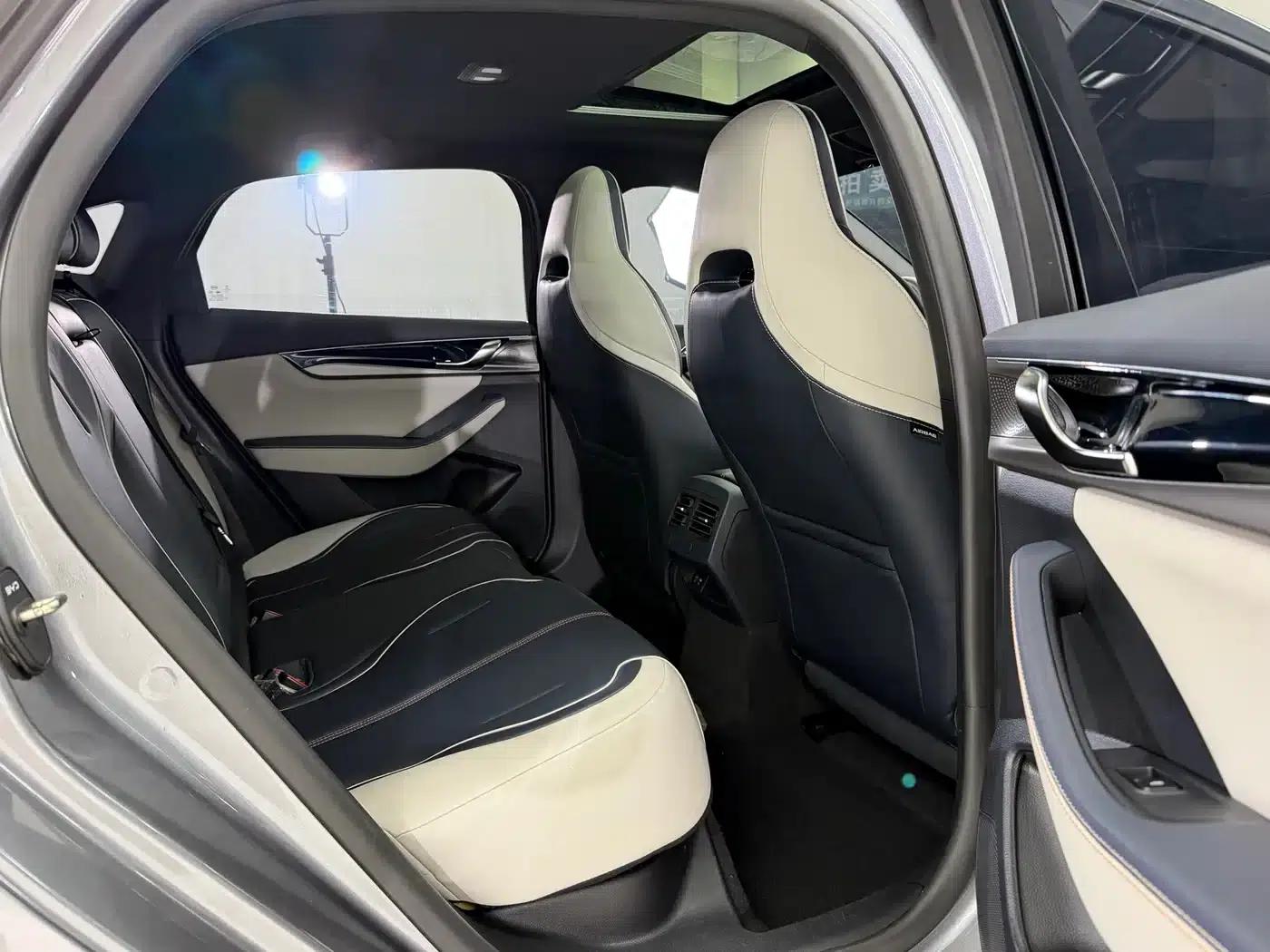 Qin PLUS 2021 EV 500KM Premium Edition — миниатюра 6