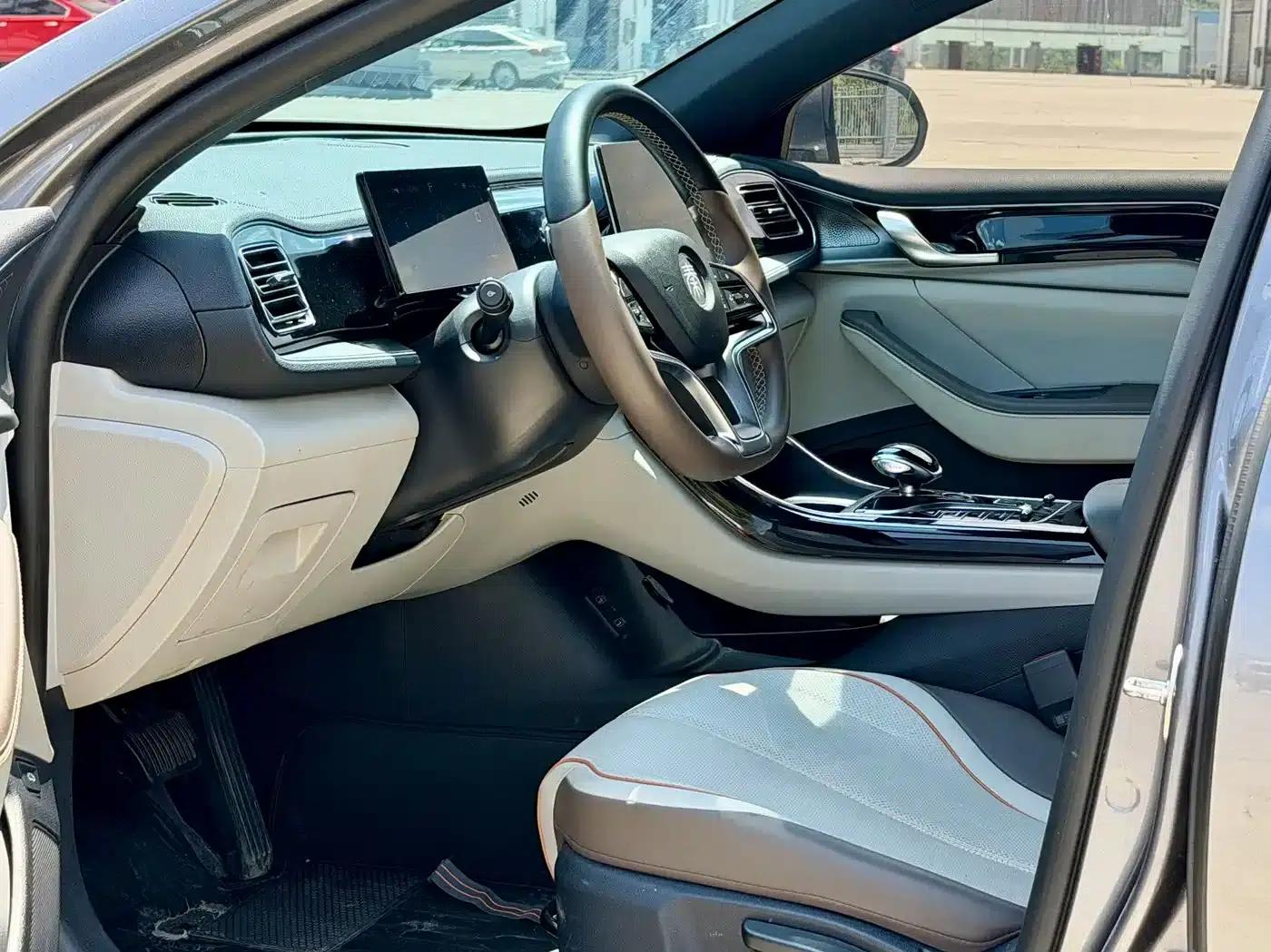 Qin PLUS 2023 Champion Edition EV 510KM Leading Model — миниатюра 5