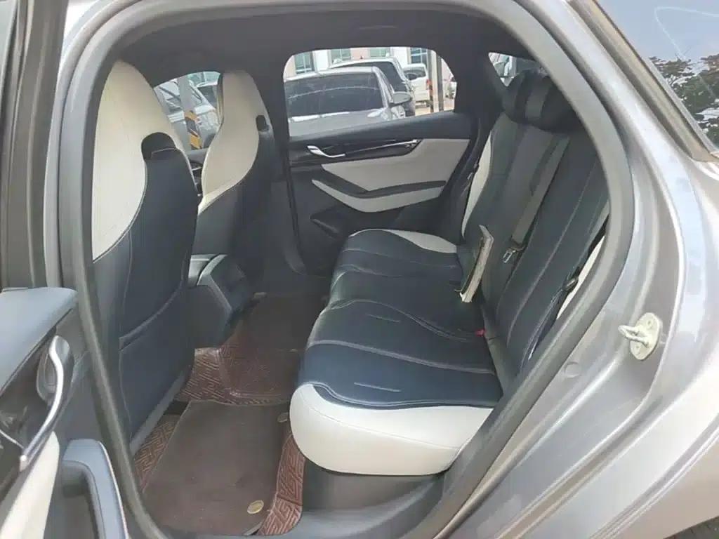 Qin PLUS 2021 DM-i 55KM Premium Edition — миниатюра 17