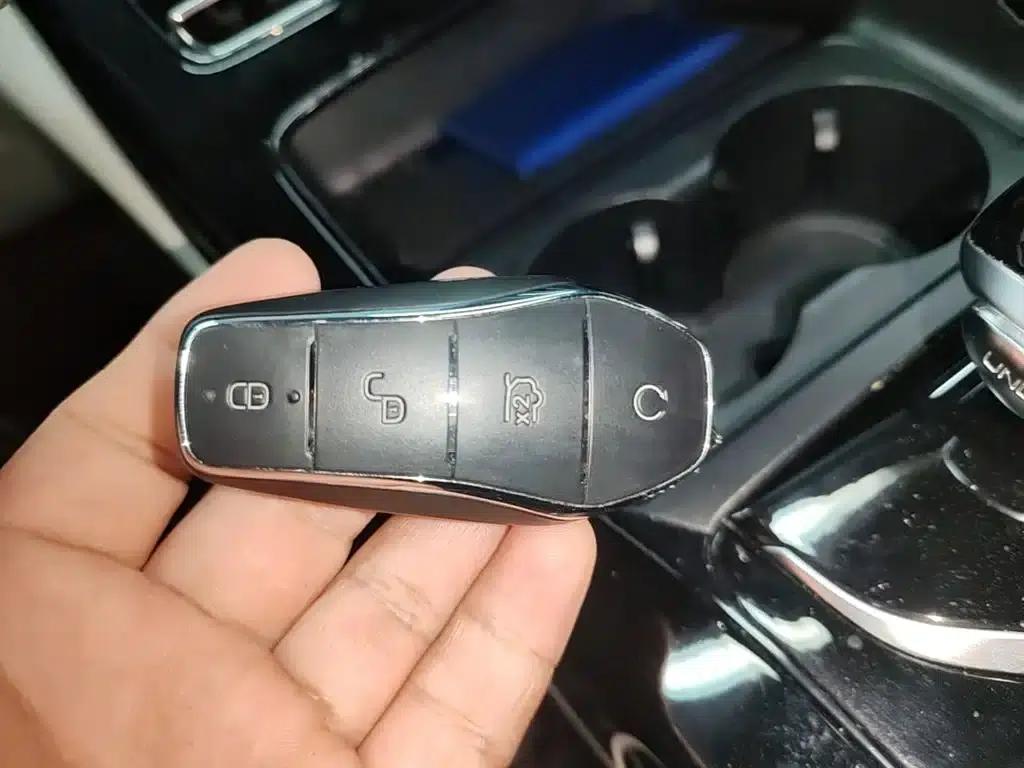 Qin PLUS 2024 Glory Edition DM-i 55KM Leading Model — миниатюра 9