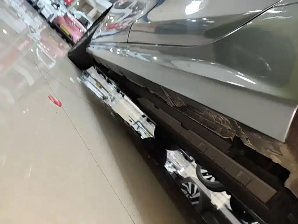 Qin PLUS 2024 Glory Edition DM-i 55KM Leading Model — миниатюра 22