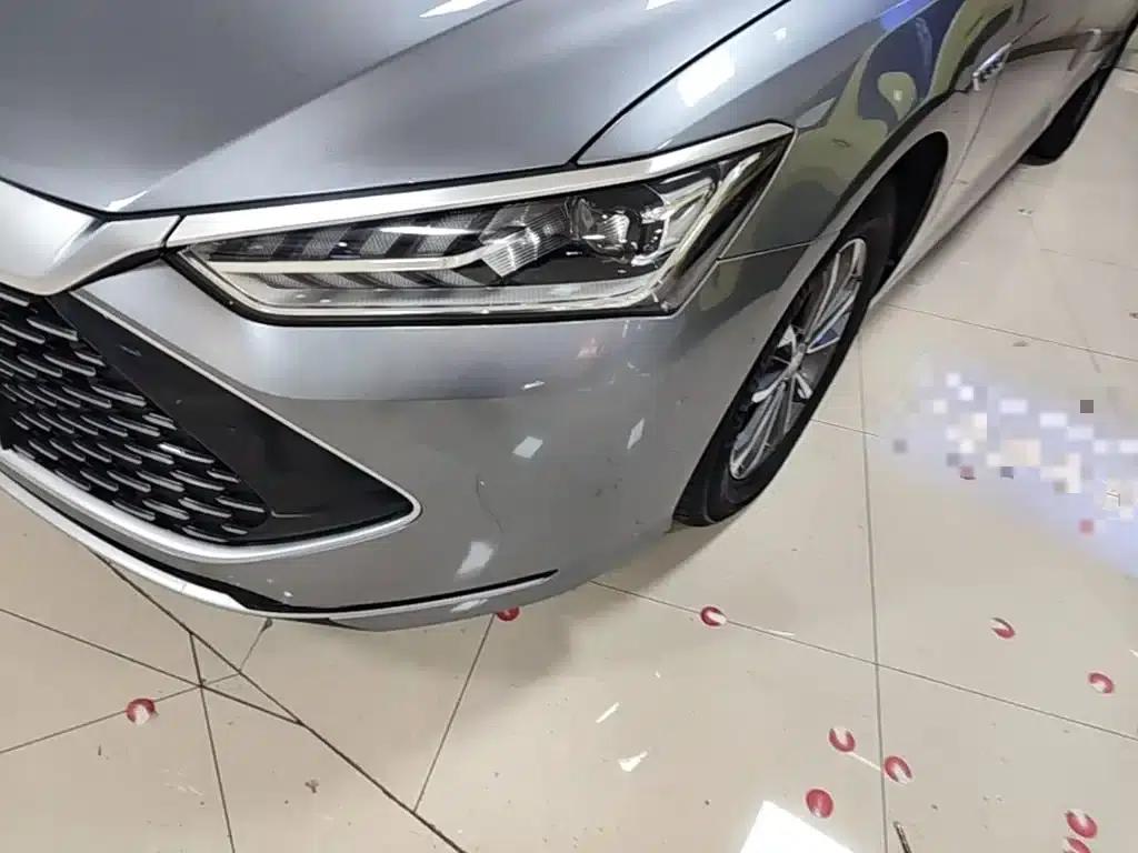 Qin PLUS 2024 Glory Edition DM-i 55KM Leading Model — миниатюра 24