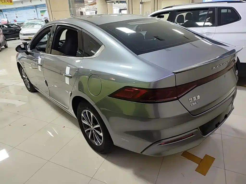 Qin PLUS 2024 Glory Edition DM-i 55KM Leading Model — миниатюра 5